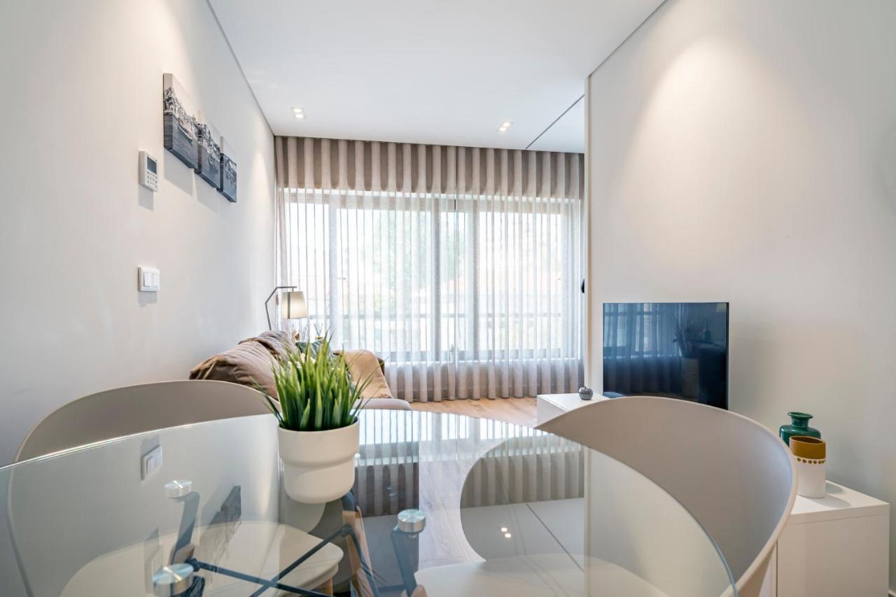 Апартаменти Antas Park Flat With Pool Порту Екстер'єр фото